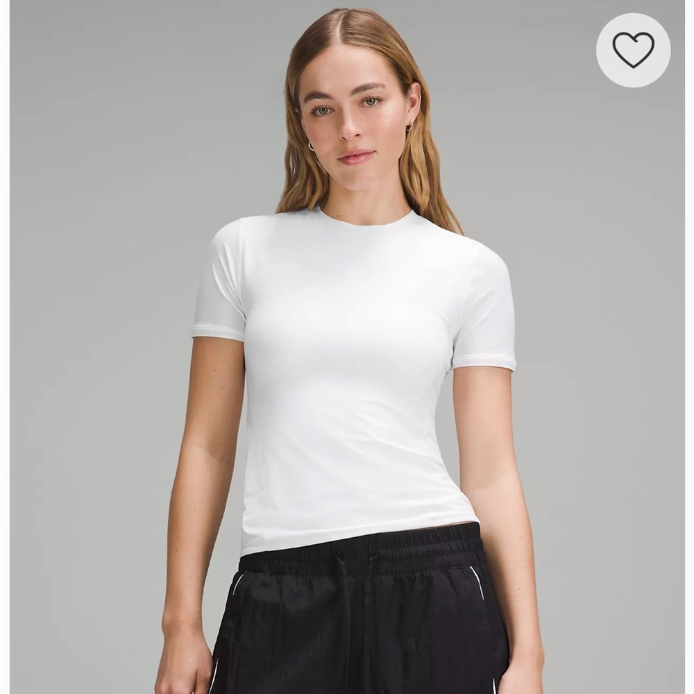 Wundermost Ultra-Soft Nulu Hip-Length Crewneck Shirt